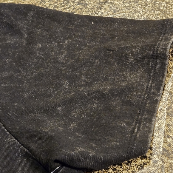 Marvel Spider-Man Short Sleeve Tee Black, Red & White Women size 1X - Picture 8 of 8